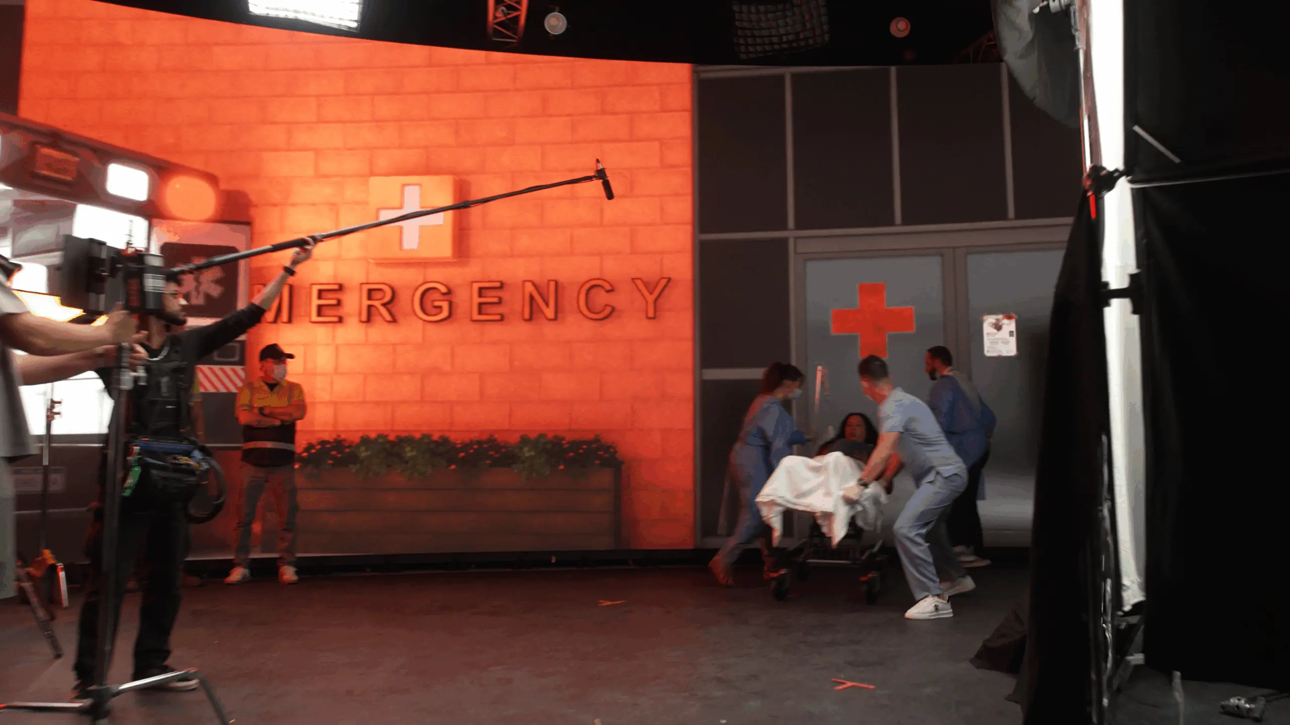 EMERGENCY_2-scaled